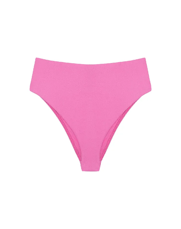 Maternity women swimwear for expecting mothers to enjoy the water comfortablyBela Hot Pant Bottom - Gerbera Maternity women swimwear for expecting mothers to enjoy the water comfortablyBela Hot Pant Bottom - Gerbera