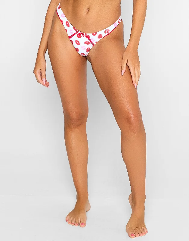 Push - up women swimwear to enhance the bust for a more confident beach lookLips of an Angel Tango Bottom - Kisses Push - up women swimwear to enhance the bust for a more confident beach lookLips of an Angel Tango Bottom - Kisses