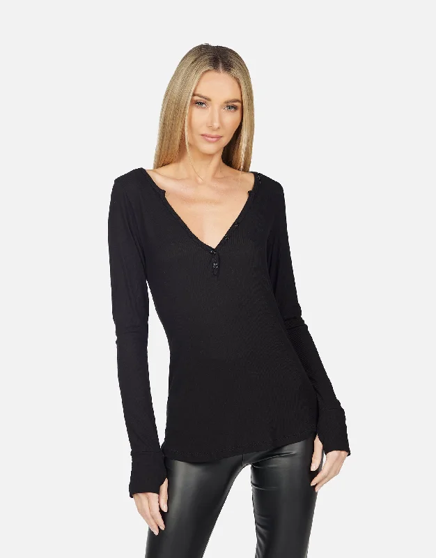 Thermal Women Long Sleeve Top for Extra Warmth in WinterThermal Women Long Sleeve Top for Extra Warmth in WinterTahoe Black Thermal Women Long Sleeve Top for Extra Warmth in WinterThermal Women Long Sleeve Top for Extra Warmth in WinterTahoe Black