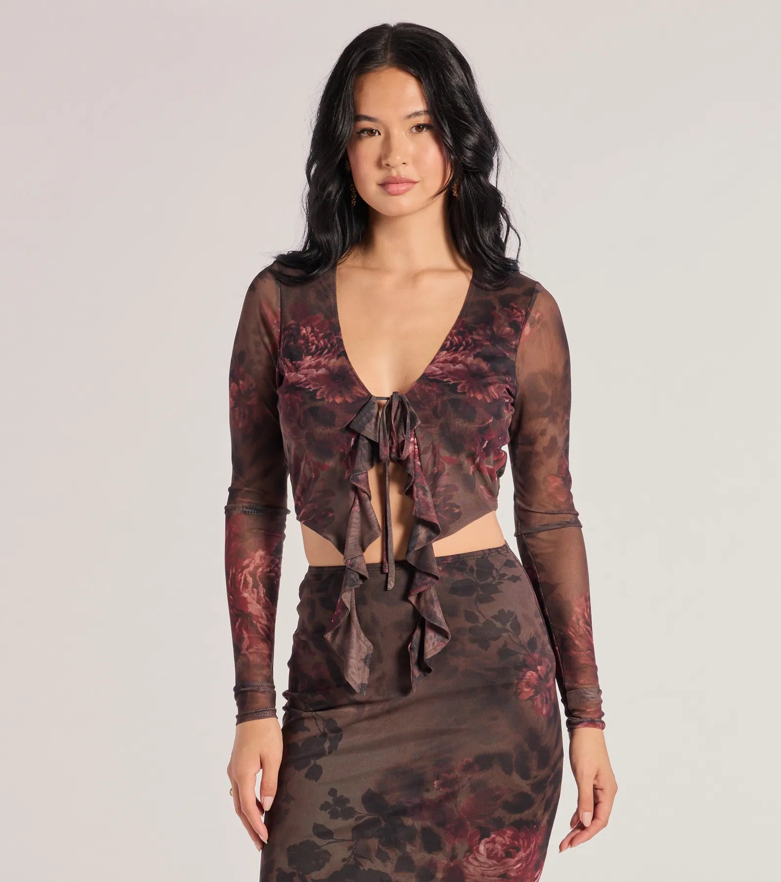 Thermal Women Long Sleeve Top for Extra Warmth in WinterThermal Women Long Sleeve Top for Extra Warmth in WinterWild Blossom Abstract Print Tie-Front Crop Top Thermal Women Long Sleeve Top for Extra Warmth in WinterThermal Women Long Sleeve Top for Extra Warmth in WinterWild Blossom Abstract Print Tie-Front Crop Top