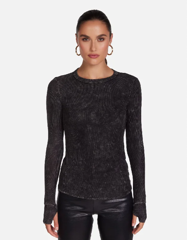 Mock Neck Women Long Sleeve Top for a Modern AestheticMock Neck Women Long Sleeve Top for a Modern AestheticAlick Black Mineral Mock Neck Women Long Sleeve Top for a Modern AestheticMock Neck Women Long Sleeve Top for a Modern AestheticAlick Black Mineral