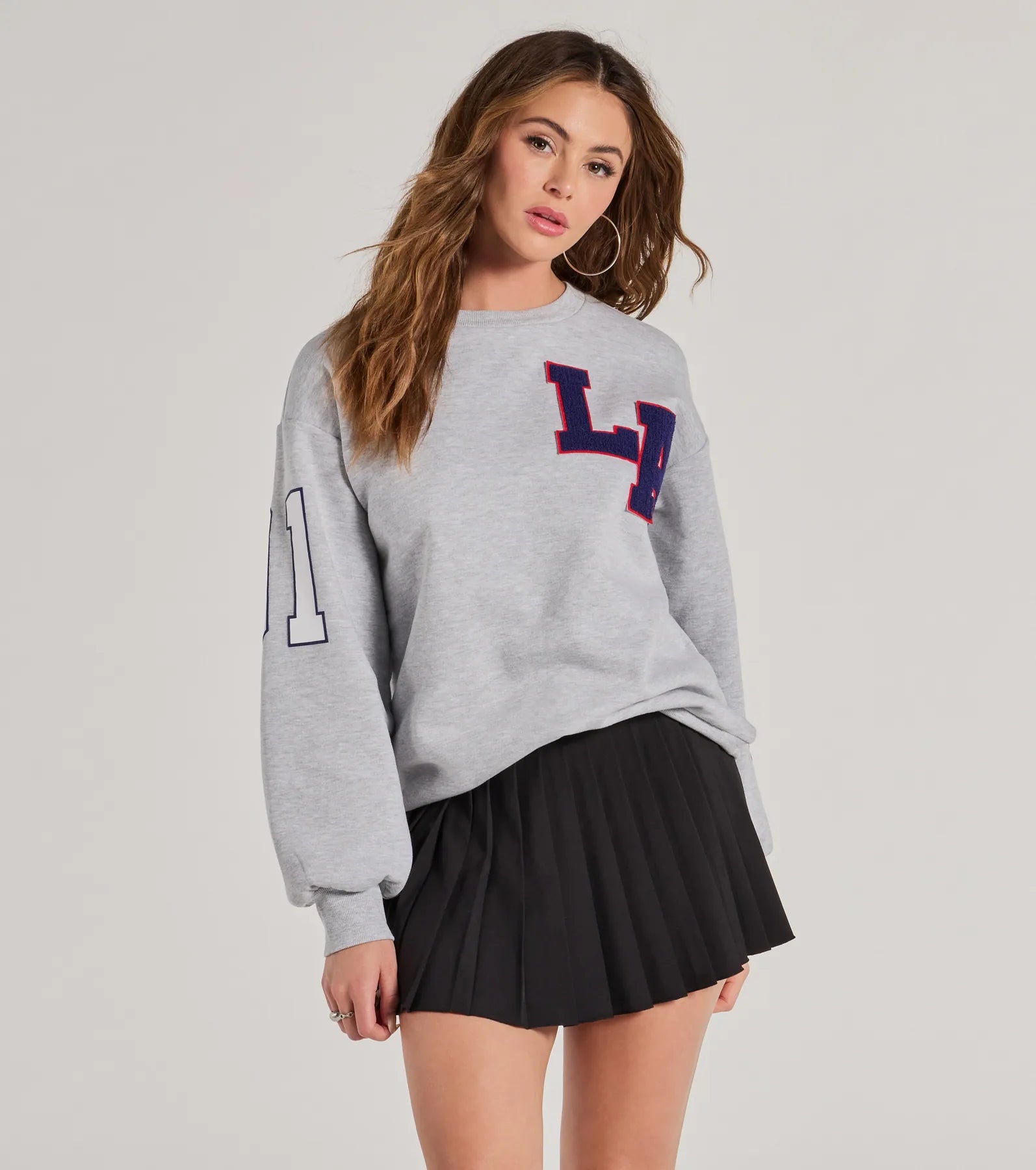 Cable - Knit Women Long Sleeve Top with a Cozy TextureCable - Knit Women Long Sleeve Top with a Cozy TextureLA Graphic Fleece Sweatshirt Cable - Knit Women Long Sleeve Top with a Cozy TextureCable - Knit Women Long Sleeve Top with a Cozy TextureLA Graphic Fleece Sweatshirt