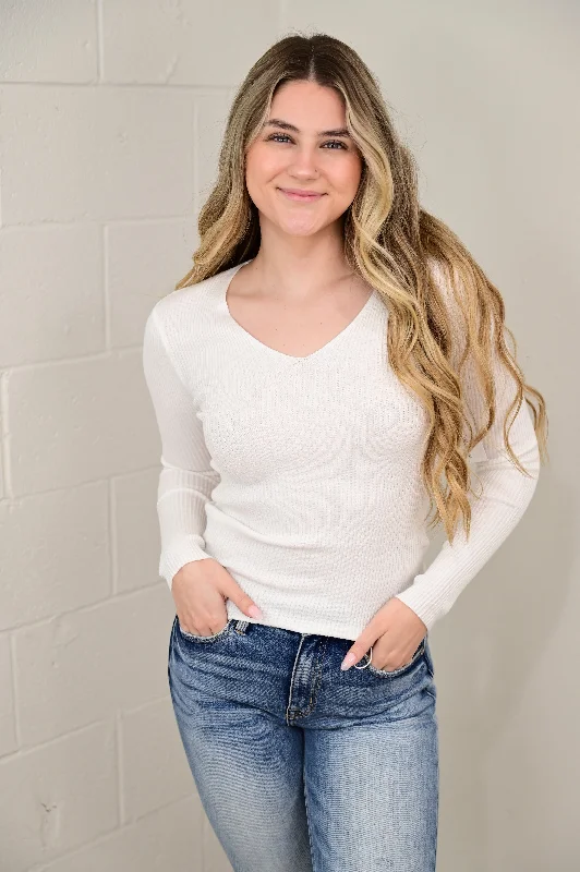 Ribbed Women Long Sleeve Top with a Textured AppealRibbed Women Long Sleeve Top with a Textured AppealNICKI LONG SLEEVE V-NECK FITTED VISCOSE RIB SWEATER TOP Ribbed Women Long Sleeve Top with a Textured AppealRibbed Women Long Sleeve Top with a Textured AppealNICKI LONG SLEEVE V-NECK FITTED VISCOSE RIB SWEATER TOP