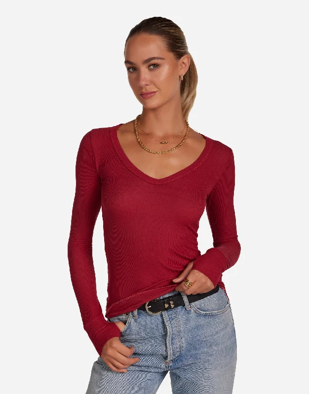 Cable - Knit Women Long Sleeve Top with a Cozy TextureCable - Knit Women Long Sleeve Top with a Cozy TextureOtis Maroon Cable - Knit Women Long Sleeve Top with a Cozy TextureCable - Knit Women Long Sleeve Top with a Cozy TextureOtis Maroon