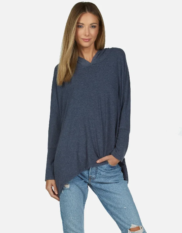 Plaid Women Long Sleeve Top for a Preppy VibePlaid Women Long Sleeve Top for a Preppy VibeDash Oversized Hoodie Navy Plaid Women Long Sleeve Top for a Preppy VibePlaid Women Long Sleeve Top for a Preppy VibeDash Oversized Hoodie Navy