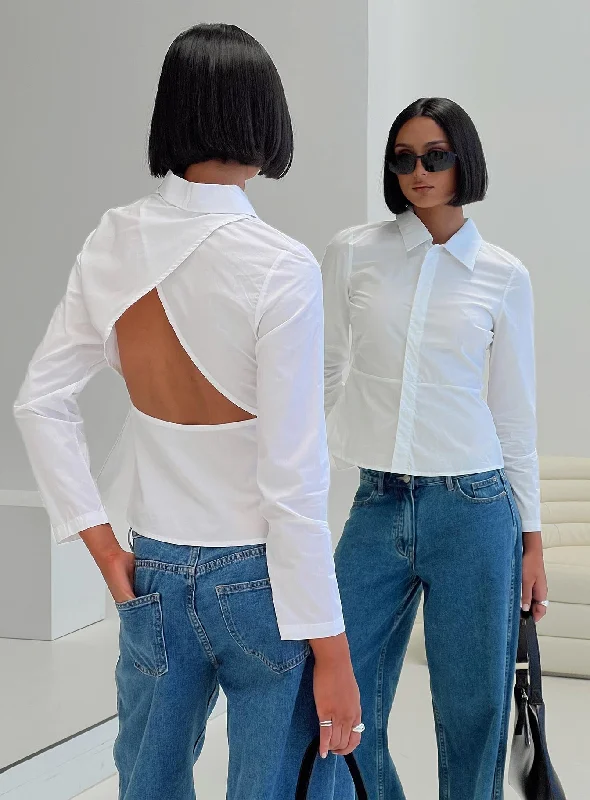 Cropped Women Long Sleeve Top to Pair with High - Waisted BottomsCropped Women Long Sleeve Top to Pair with High - Waisted BottomsThe Baddest Top White Cropped Women Long Sleeve Top to Pair with High - Waisted BottomsCropped Women Long Sleeve Top to Pair with High - Waisted BottomsThe Baddest Top White