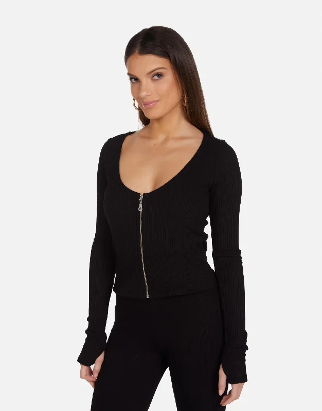 Turtleneck Women Long Sleeve Top for Cold Winter DaysTurtleneck Women Long Sleeve Top for Cold Winter DaysCastillo Black Turtleneck Women Long Sleeve Top for Cold Winter DaysTurtleneck Women Long Sleeve Top for Cold Winter DaysCastillo Black