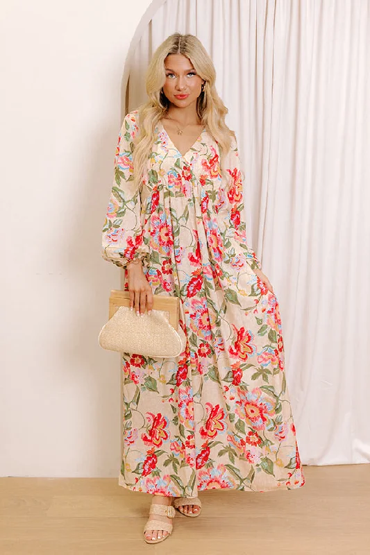 Maternity dress with side ruching to accommodate bump Hibiscus Daydream Maxi Dress