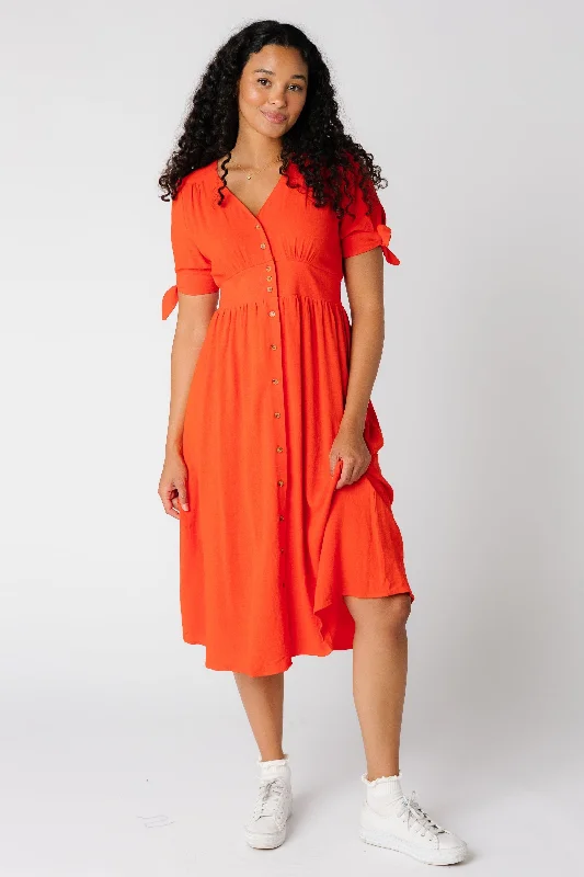 Maternity dress for a baby's first visit to the science center Brass & Roe Florence Linen Dress Maternity dress for a baby's first visit to the science center Brass & Roe Florence Linen Dress