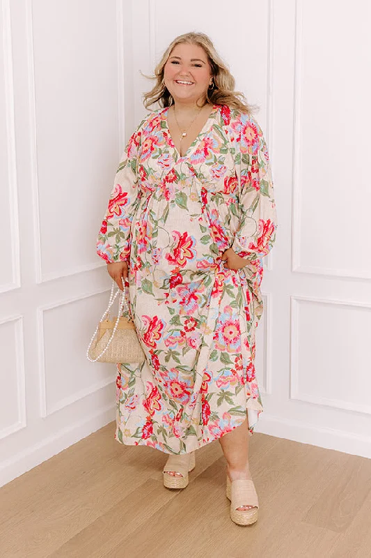 Maternity dress for a Christmas party Hibiscus Daydream Maxi Dress Curves