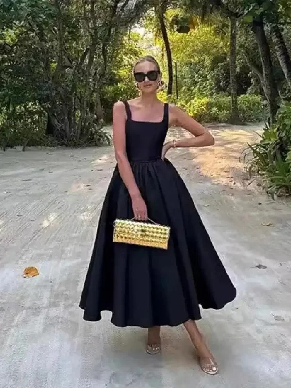 A - line midi dresses with floral prints for spring brunches Rigata Holiday Statement Maxi Dress in Black A - line midi dresses with floral prints for spring brunches Rigata Holiday Statement Maxi Dress in Black