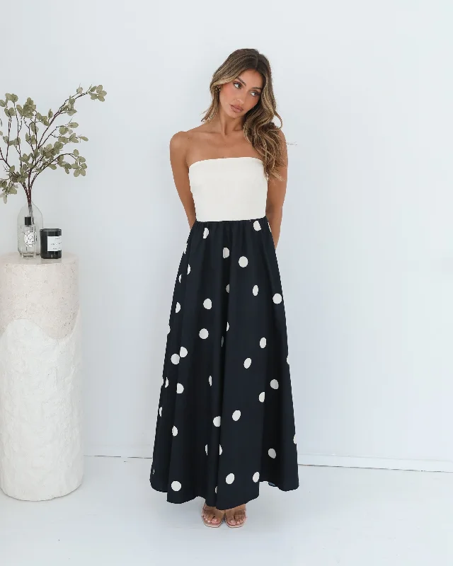 Maternity dress for a baby's first visit to the forest Orivelle Dress - Multi Spot