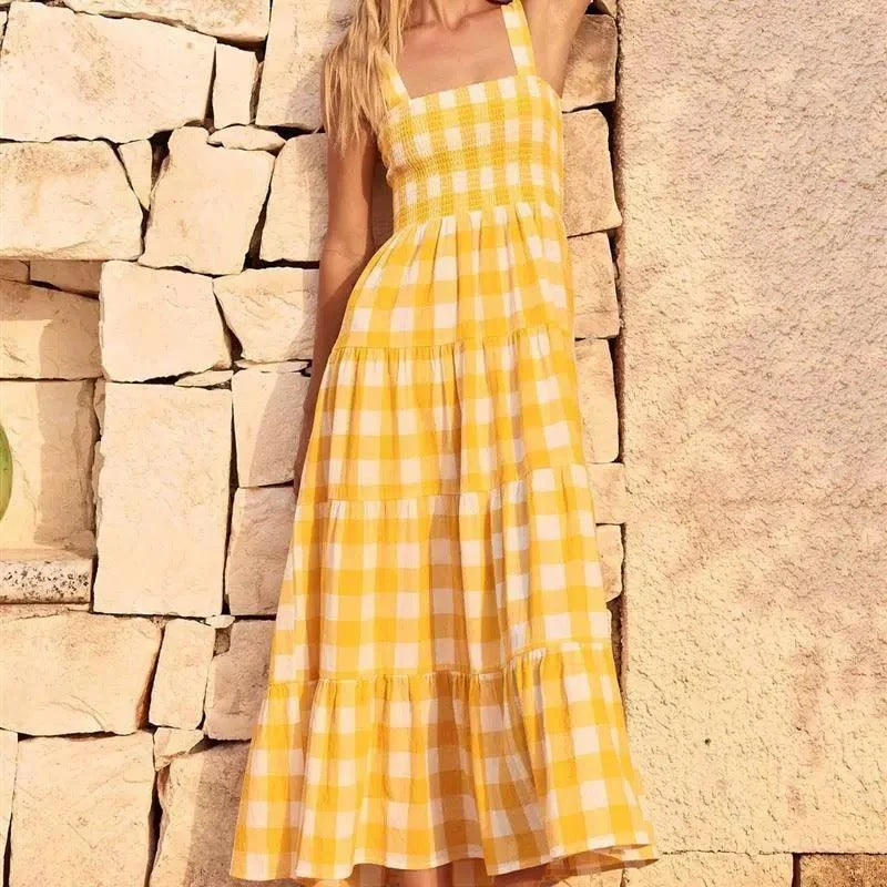 Midi dresses with keyhole backs for a flirty and unexpected detail Hobor Gingham Maxi Dress in Yellow Midi dresses with keyhole backs for a flirty and unexpected detail Hobor Gingham Maxi Dress in Yellow