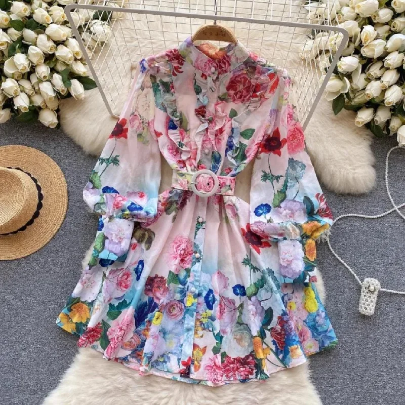 Midi dresses with animal prints for a bold and confident appearance Samuel Floral Vintage Dress Midi dresses with animal prints for a bold and confident appearance Samuel Floral Vintage Dress