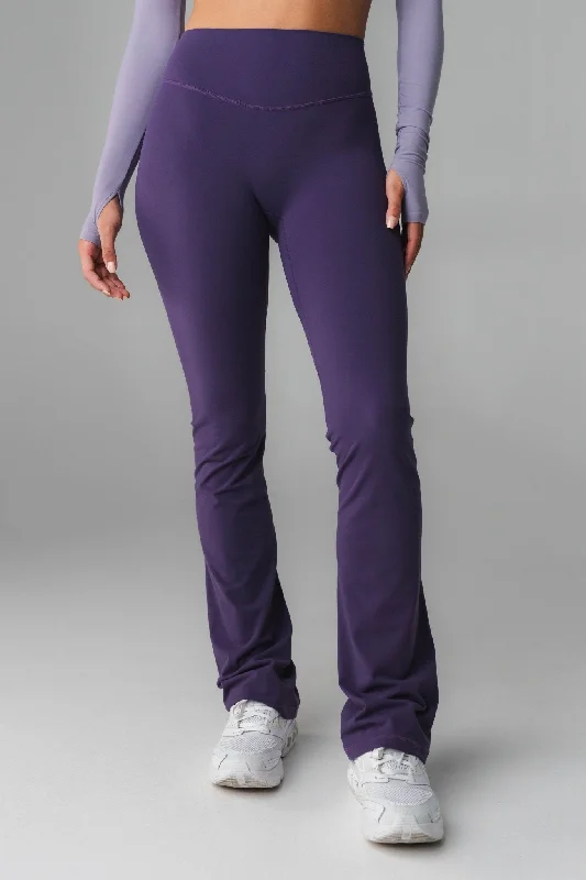 Women's Metallic Tight Trousers in Gold for a Glamorous Party EnsembleCloud II™ Trouser - Plum Women's Metallic Tight Trousers in Gold for a Glamorous Party EnsembleCloud II™ Trouser - Plum