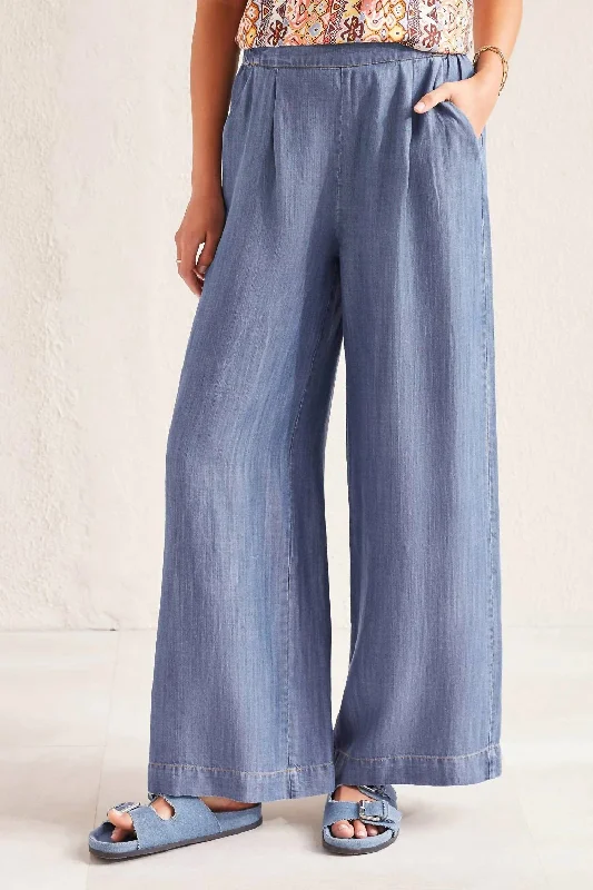 Plus Size Women's Stretch Cotton Tight Trousers in Navy for Comfortable Everyday WearFlowy Pull On Wide Leg Pant In Blue Plus Size Women's Stretch Cotton Tight Trousers in Navy for Comfortable Everyday WearFlowy Pull On Wide Leg Pant In Blue