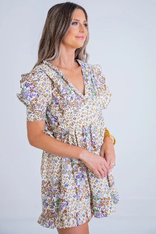Mini Women Dress with a Short Hem for a Young and Trendy StyleMini Women Dress with a Short Hem for a Young and Trendy StyleBoho Floral Poplin Dress Mini Women Dress with a Short Hem for a Young and Trendy StyleMini Women Dress with a Short Hem for a Young and Trendy StyleBoho Floral Poplin Dress