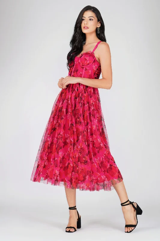 Long - Sleeve Women Dress in Velvet for a Luxurious Winter LookLong - Sleeve Women Dress in Velvet for a Luxurious Winter LookDane Red Pink Corset Midi Dress Long - Sleeve Women Dress in Velvet for a Luxurious Winter LookLong - Sleeve Women Dress in Velvet for a Luxurious Winter LookDane Red Pink Corset Midi Dress