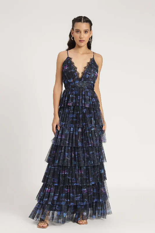 Little Black Women Dress with Sequins for a Glamorous Night OutLittle Black Women Dress with Sequins for a Glamorous Night OutOakley Maxi Dress in Blue Print Little Black Women Dress with Sequins for a Glamorous Night OutLittle Black Women Dress with Sequins for a Glamorous Night OutOakley Maxi Dress in Blue Print