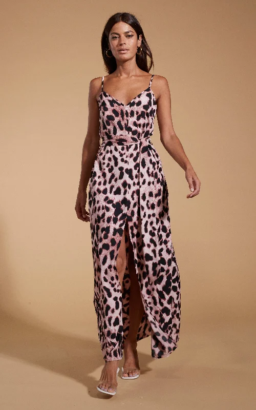 Backless Women Dress for a Sexy and Alluring Look at Evening EventsBackless Women Dress for a Sexy and Alluring Look at Evening EventsSookie Slip Dress in Blush Leopard Backless Women Dress for a Sexy and Alluring Look at Evening EventsBackless Women Dress for a Sexy and Alluring Look at Evening EventsSookie Slip Dress in Blush Leopard