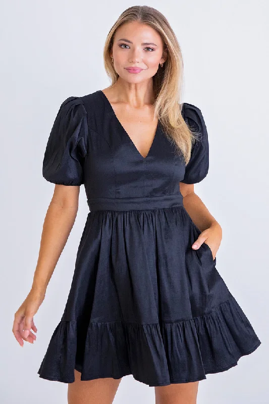 Long - Sleeve Women Dress in Velvet for a Luxurious Winter LookLong - Sleeve Women Dress in Velvet for a Luxurious Winter LookTaffeta Vneck Dress Long - Sleeve Women Dress in Velvet for a Luxurious Winter LookLong - Sleeve Women Dress in Velvet for a Luxurious Winter LookTaffeta Vneck Dress