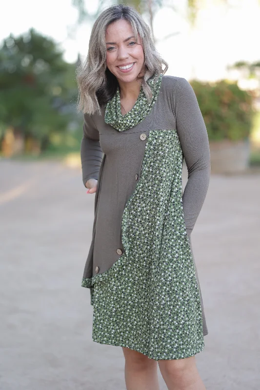 Lace - Embellished Women Dress for an Elegant and Sophisticated Appearance Lace - Embellished Women Dress for an Elegant and Sophisticated Appearance Winter Meadows Cowl Neck Dress