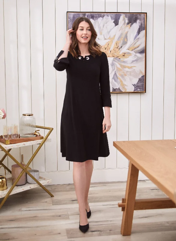 Sleeveless Women Dress in Bright Colors for Summer PartiesSleeveless Women Dress in Bright Colors for Summer Parties3/4 Sleeve Scoop Neck Dress Sleeveless Women Dress in Bright Colors for Summer PartiesSleeveless Women Dress in Bright Colors for Summer Parties3/4 Sleeve Scoop Neck Dress