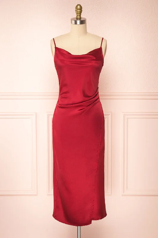 Pleated Women Dress with a Timeless and Elegant TexturePleated Women Dress with a Timeless and Elegant TextureChloe Wine | Cowl Neck Satin Slip Dress Pleated Women Dress with a Timeless and Elegant TexturePleated Women Dress with a Timeless and Elegant TextureChloe Wine | Cowl Neck Satin Slip Dress