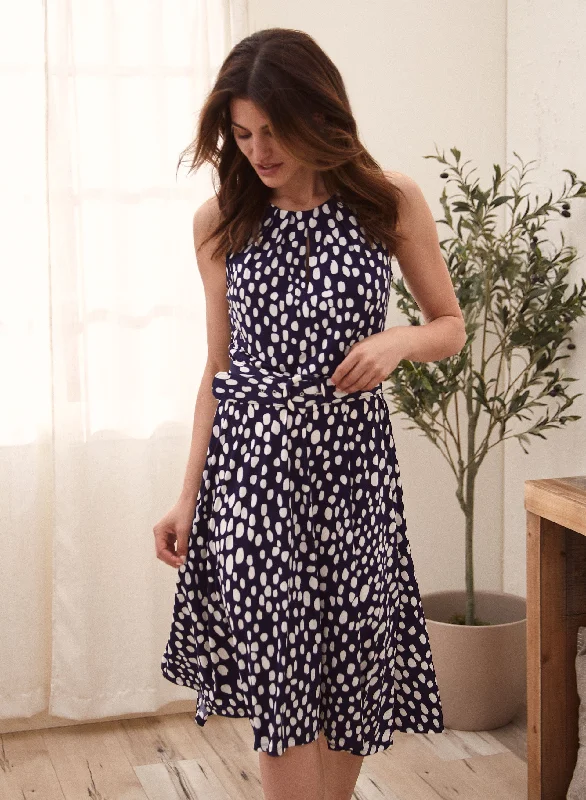 Strapless Women Dress with a Built - in Bra for Comfort and SupportStrapless Women Dress with a Built - in Bra for Comfort and SupportDot Print Keyhole Belted Dress Strapless Women Dress with a Built - in Bra for Comfort and SupportStrapless Women Dress with a Built - in Bra for Comfort and SupportDot Print Keyhole Belted Dress