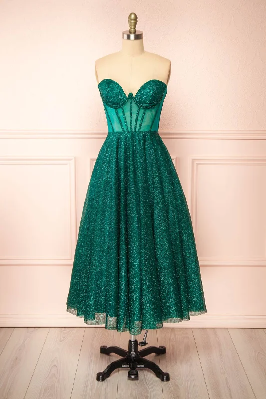 Pleated Women Dress with a Timeless and Elegant TexturePleated Women Dress with a Timeless and Elegant TextureEuphea Green | Glitter Strapless Corset Dress Pleated Women Dress with a Timeless and Elegant TexturePleated Women Dress with a Timeless and Elegant TextureEuphea Green | Glitter Strapless Corset Dress