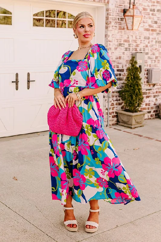 Printed Abstract Women Dress for a Modern and Artistic AppealPrinted Abstract Women Dress for a Modern and Artistic AppealMaui Please Floral Midi Curves Printed Abstract Women Dress for a Modern and Artistic AppealPrinted Abstract Women Dress for a Modern and Artistic AppealMaui Please Floral Midi Curves
