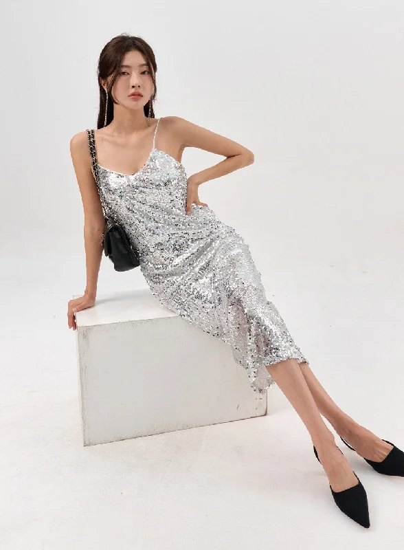 Empire Waist Women Dress to Accentuate the Bust and Conceal the WaistEmpire Waist Women Dress to Accentuate the Bust and Conceal the WaistMetallic Slip Dress IO310 Empire Waist Women Dress to Accentuate the Bust and Conceal the WaistEmpire Waist Women Dress to Accentuate the Bust and Conceal the WaistMetallic Slip Dress IO310