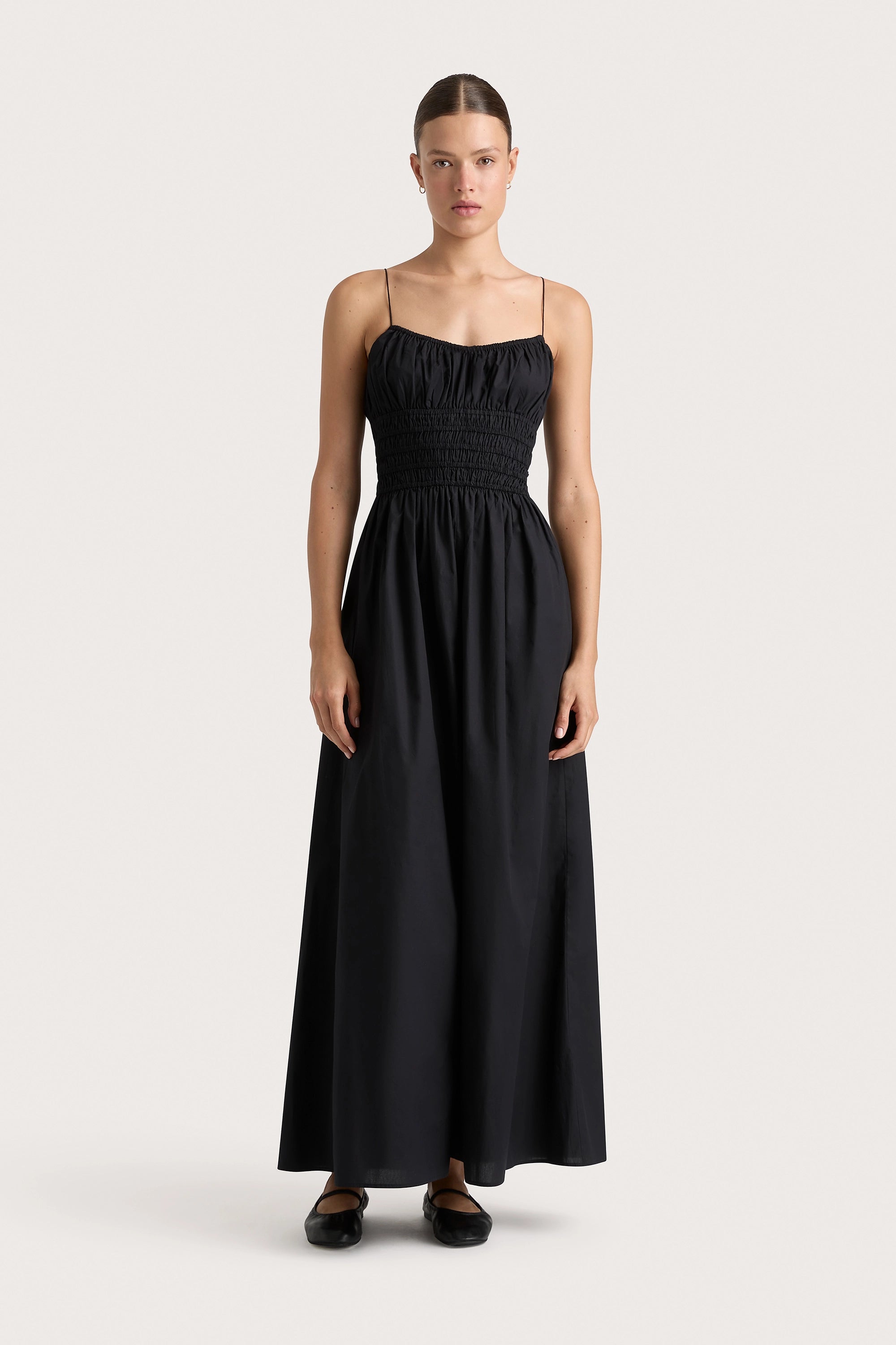 Long - Sleeve Women Dress in Velvet for a Luxurious Winter LookLong - Sleeve Women Dress in Velvet for a Luxurious Winter LookBaia Maxi Dress Black Long - Sleeve Women Dress in Velvet for a Luxurious Winter LookLong - Sleeve Women Dress in Velvet for a Luxurious Winter LookBaia Maxi Dress Black