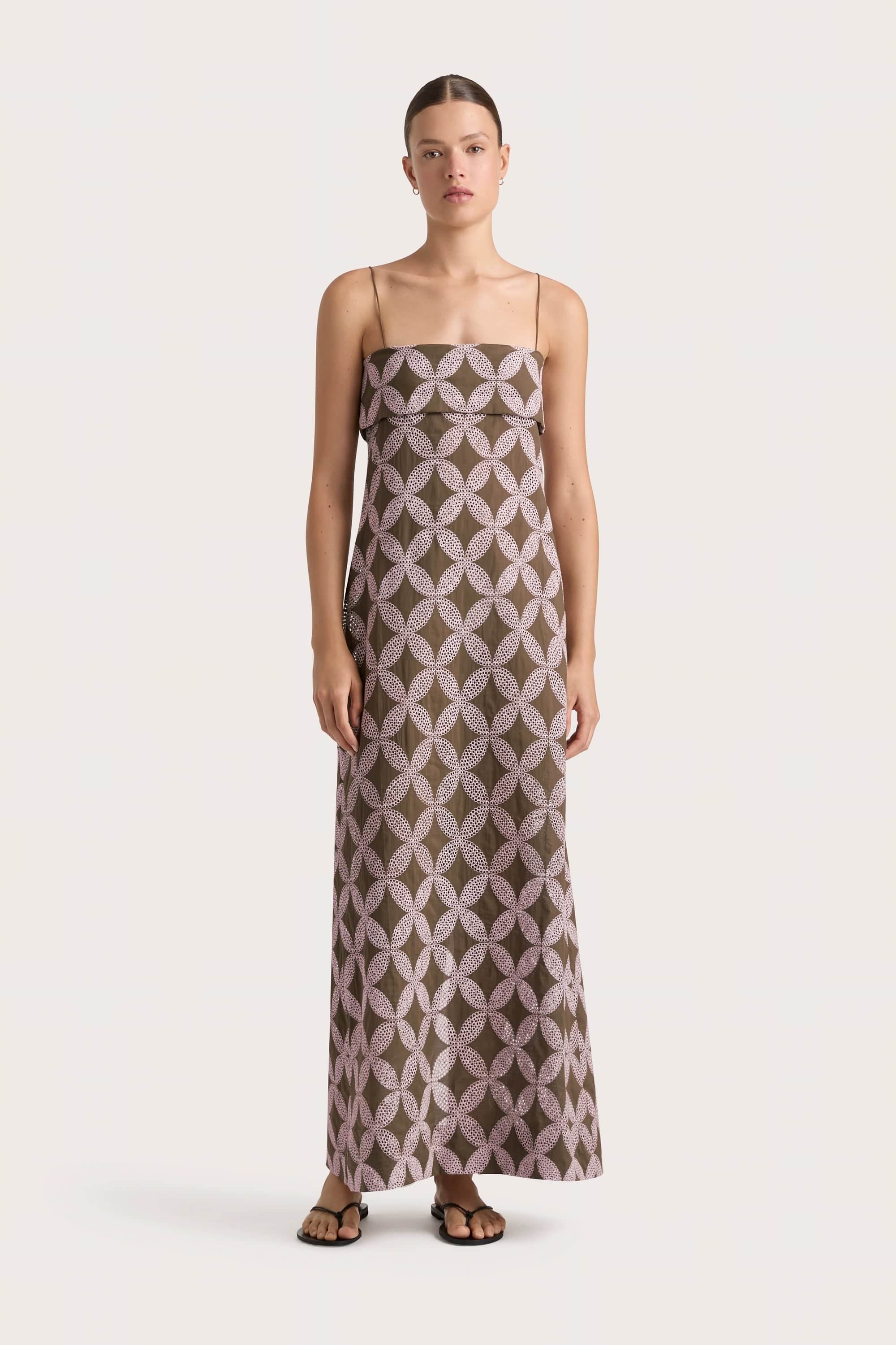Printed Abstract Women Dress for a Modern and Artistic AppealPrinted Abstract Women Dress for a Modern and Artistic AppealBea Maxi Dress Cocoa Blush Printed Abstract Women Dress for a Modern and Artistic AppealPrinted Abstract Women Dress for a Modern and Artistic AppealBea Maxi Dress Cocoa Blush