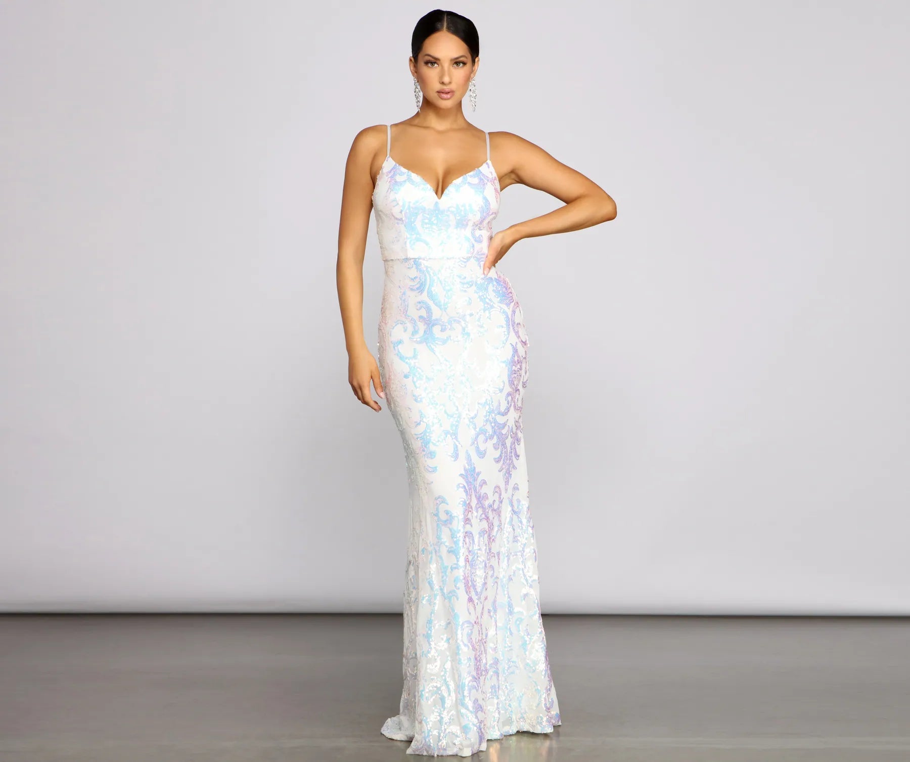 Pleated Women Dress with a Timeless and Elegant TexturePleated Women Dress with a Timeless and Elegant TextureFallon Sleeveless Sequin Mesh Formal Dress Pleated Women Dress with a Timeless and Elegant TexturePleated Women Dress with a Timeless and Elegant TextureFallon Sleeveless Sequin Mesh Formal Dress
