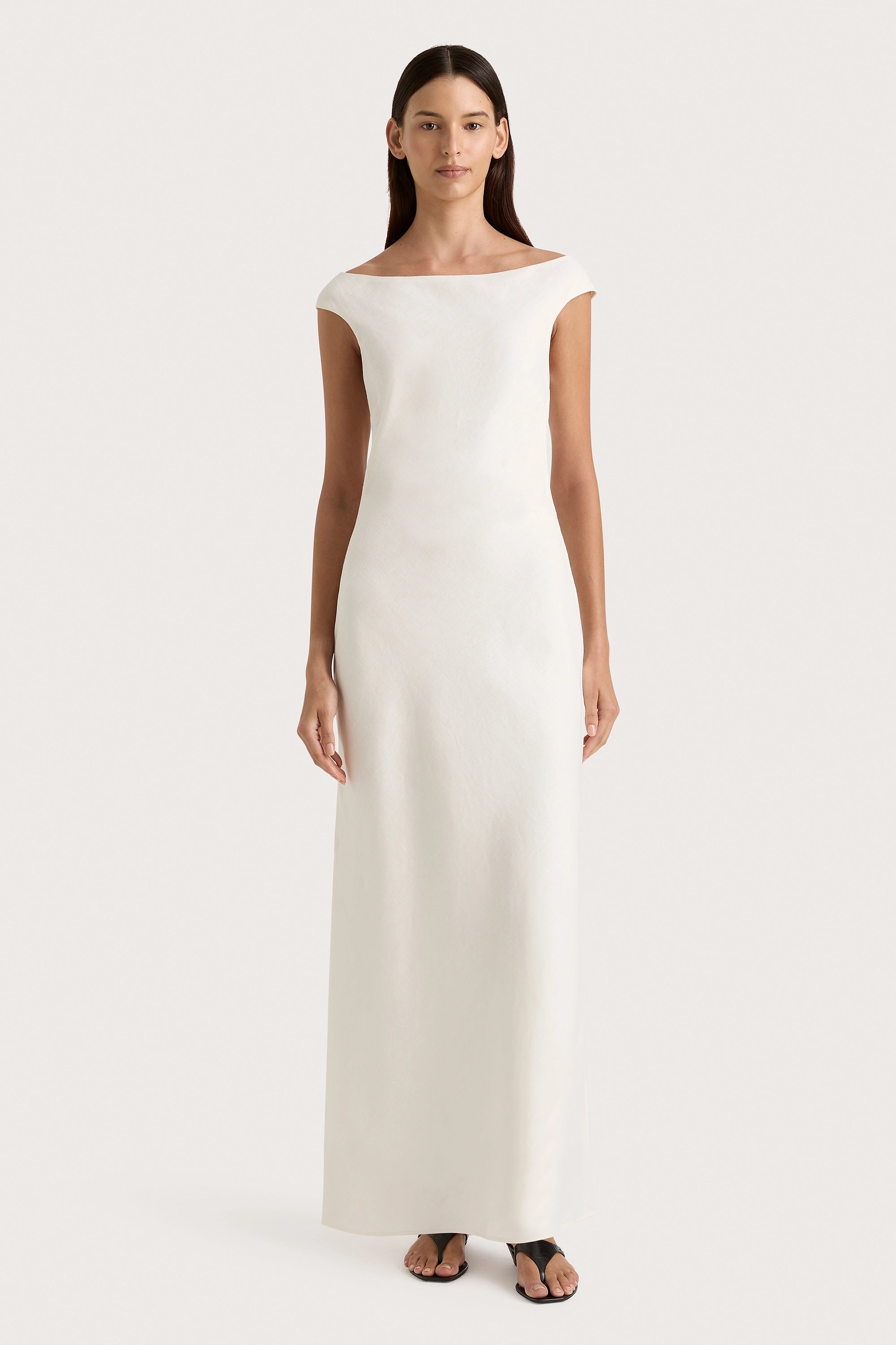Shift Women Dress with a Simple and Classic Design for Everyday WearShift Women Dress with a Simple and Classic Design for Everyday WearIlride Maxi Dress White Shift Women Dress with a Simple and Classic Design for Everyday WearShift Women Dress with a Simple and Classic Design for Everyday WearIlride Maxi Dress White