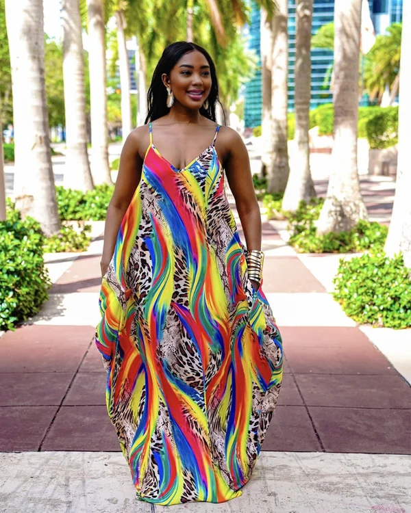 Halter Neck Women Dress to Show Off the Shoulders and NecklineHalter Neck Women Dress to Show Off the Shoulders and Neckline“Raquel” Dress Halter Neck Women Dress to Show Off the Shoulders and NecklineHalter Neck Women Dress to Show Off the Shoulders and Neckline“Raquel” Dress