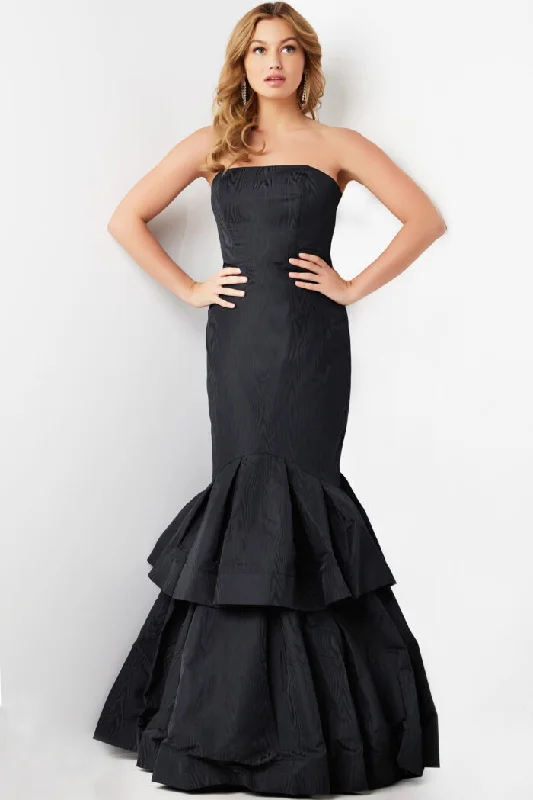 Metallic maxi dresses for a glamorous New Year's Eve party Metallic maxi dresses for a glamorous New Year's Eve party Jovani 22921 Long Mermaid Ruffle Formal Prom Dress Metallic maxi dresses for a glamorous New Year's Eve party Metallic maxi dresses for a glamorous New Year's Eve party Jovani 22921 Long Mermaid Ruffle Formal Prom Dress