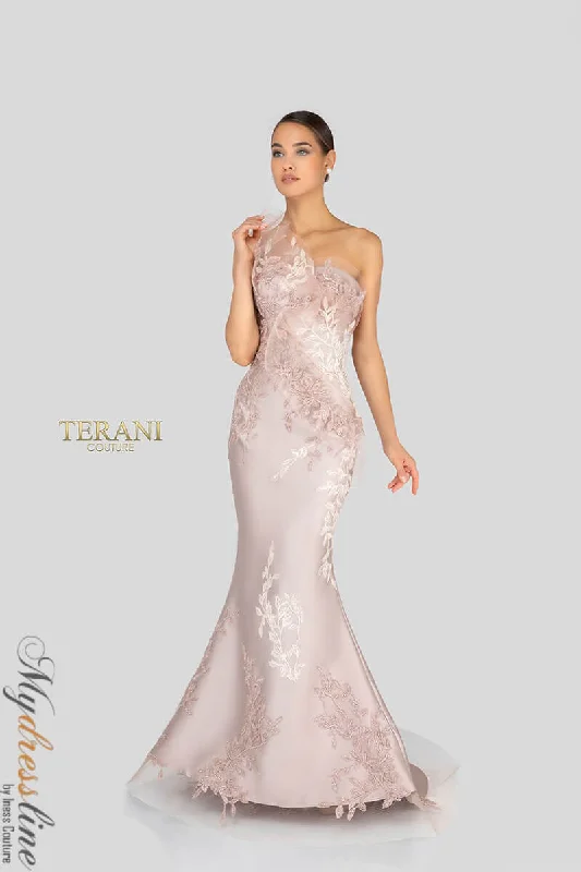 Little Black Women Dress with Sequins for a Glamorous Night OutLittle Black Women Dress with Sequins for a Glamorous Night OutTerani Couture 1911E9095 Little Black Women Dress with Sequins for a Glamorous Night OutLittle Black Women Dress with Sequins for a Glamorous Night OutTerani Couture 1911E9095
