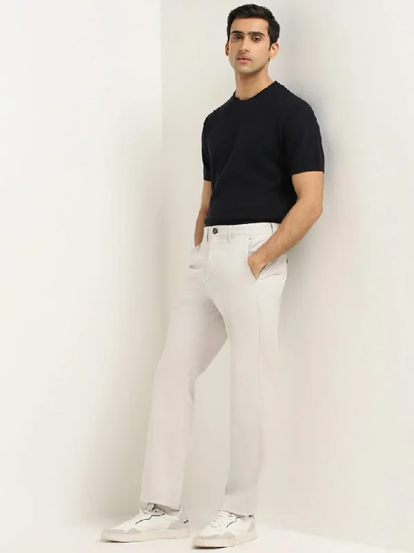 Elastic Waist Women Shorts for Easy Wear and ComfortElastic Waist Women Shorts for Easy Wear and ComfortAscot Off-White Plain Cotton Blend Relaxed Fit Chinos Elastic Waist Women Shorts for Easy Wear and ComfortElastic Waist Women Shorts for Easy Wear and ComfortAscot Off-White Plain Cotton Blend Relaxed Fit Chinos