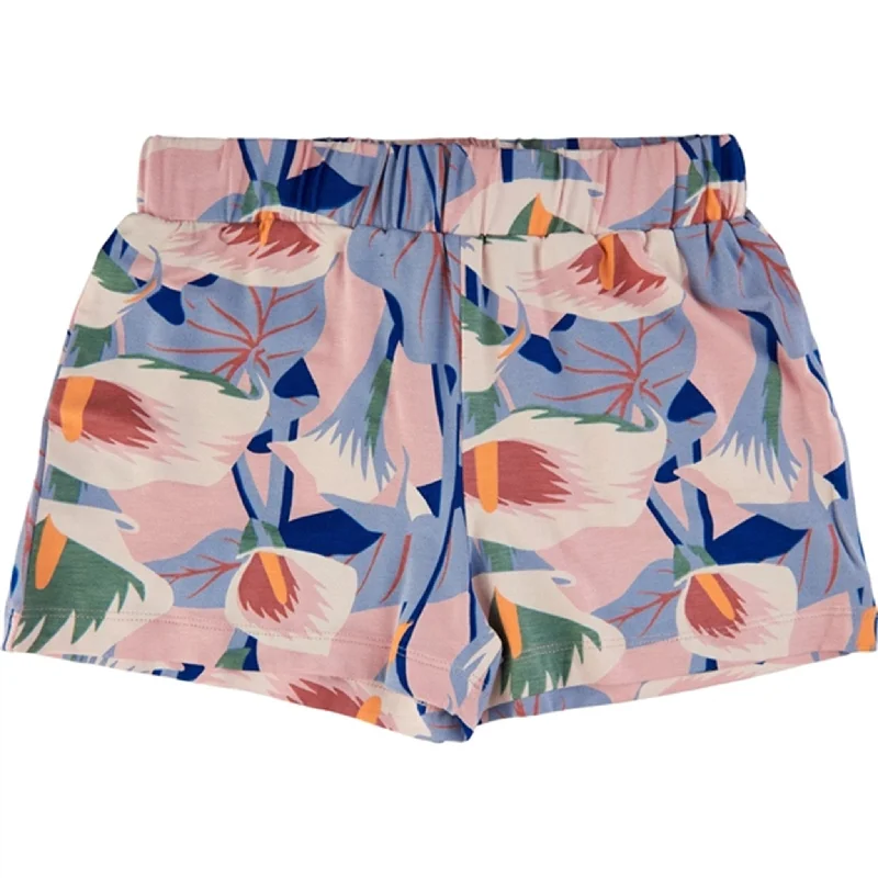 Leather Look Women Shorts for an Edgy and Chic StyleLeather Look Women Shorts for an Edgy and Chic StyleTHE NEW Peach Beige Flower AOP Gwyneth Shorts Leather Look Women Shorts for an Edgy and Chic StyleLeather Look Women Shorts for an Edgy and Chic StyleTHE NEW Peach Beige Flower AOP Gwyneth Shorts