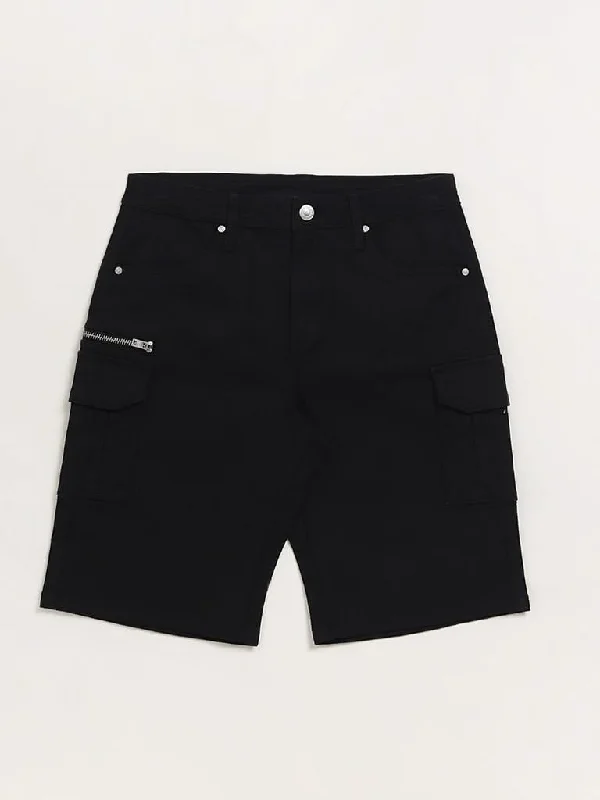 Belted Women Shorts to Enhance the WaistlineBelted Women Shorts to Enhance the WaistlineY&F Kids Black Cargo Shorts Belted Women Shorts to Enhance the WaistlineBelted Women Shorts to Enhance the WaistlineY&F Kids Black Cargo Shorts