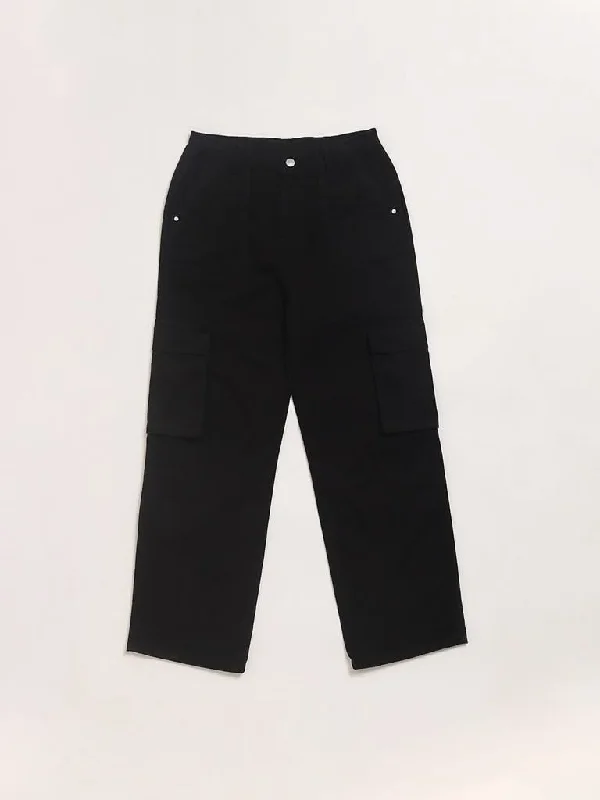 Bermuda Women Shorts for a Classic and Sophisticated LookBermuda Women Shorts for a Classic and Sophisticated LookY&F Kids Black Cargo Trousers Bermuda Women Shorts for a Classic and Sophisticated LookBermuda Women Shorts for a Classic and Sophisticated LookY&F Kids Black Cargo Trousers