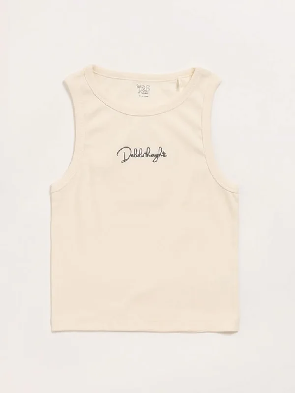 Linen Women Shorts for Breathable Comfort in Hot WeatherLinen Women Shorts for Breathable Comfort in Hot WeatherY&F Kids Cream Embroidered Vest Linen Women Shorts for Breathable Comfort in Hot WeatherLinen Women Shorts for Breathable Comfort in Hot WeatherY&F Kids Cream Embroidered Vest