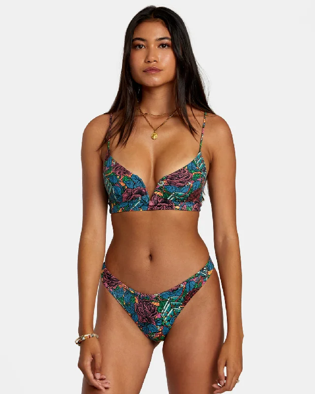 Sustainable women swimwear made from recycled materials for eco - conscious beachgoersAnder V-Wire Crop Bikini Top - Multi Sustainable women swimwear made from recycled materials for eco - conscious beachgoersAnder V-Wire Crop Bikini Top - Multi