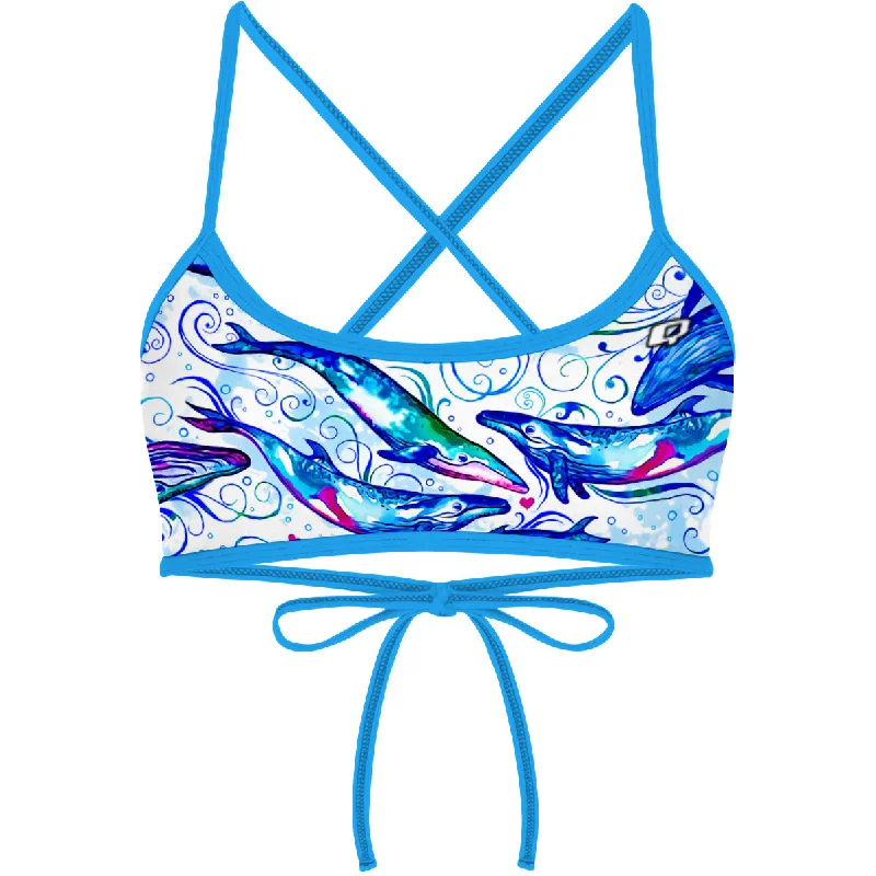 Printed floral women swimwear for a feminine and colorful beach vibeClaire Just Keep Swimming - Ciara Tieback Bikini Top Printed floral women swimwear for a feminine and colorful beach vibeClaire Just Keep Swimming - Ciara Tieback Bikini Top